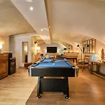Дом отдыха Jacuzzi Sauna Terrasse Venosc