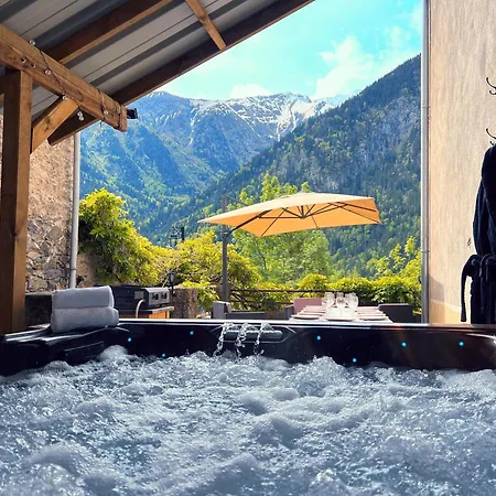 Jacuzzi Sauna Terrasse Venosc Tatil Evi