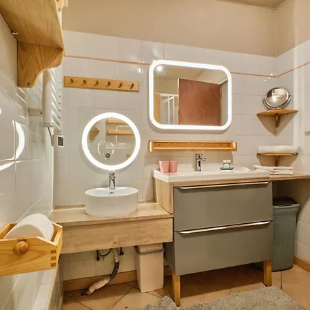 Semesterbostad Jacuzzi Sauna Terrasse Venosc *