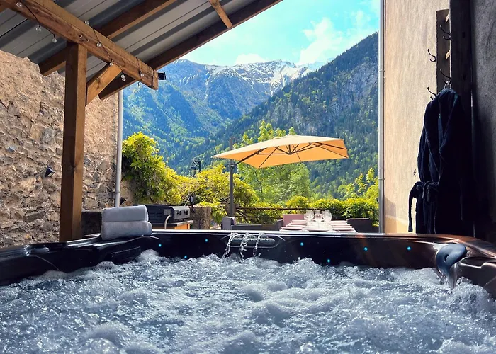 Jacuzzi Sauna Terrasse Venosc Tatil Evi